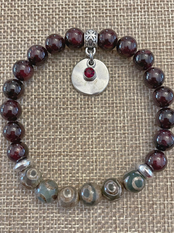 JANUARY Birthstone Bracelet - Garnet