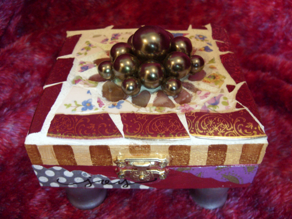 cranberryjoymosaicwishbox1.jpg