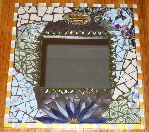 hummingbird_mosaicsm.jpg