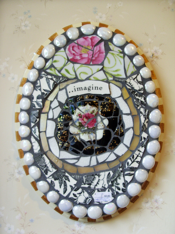 imagine_oval_mosaicsm.jpg