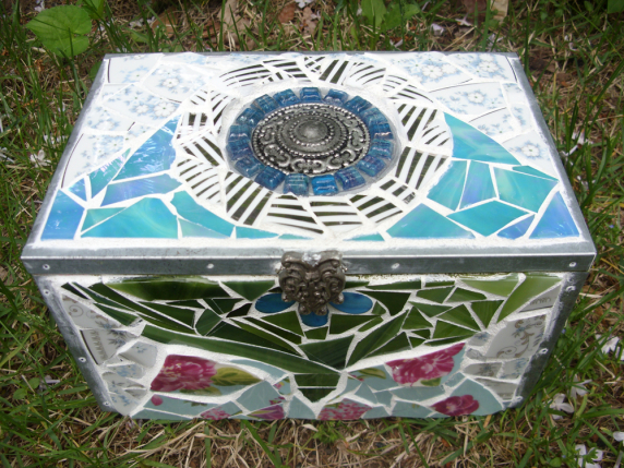 silvermosaicwishbox1.jpg